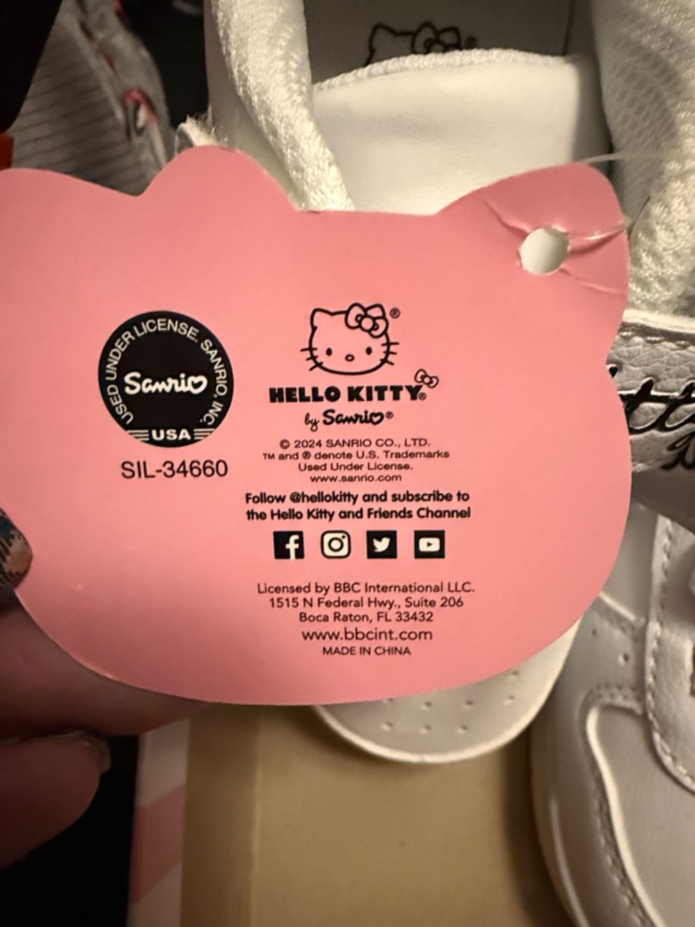 Hello Kitty White and Pink Toddler Sneakers with Heart Graphics - Picture 2 of 2